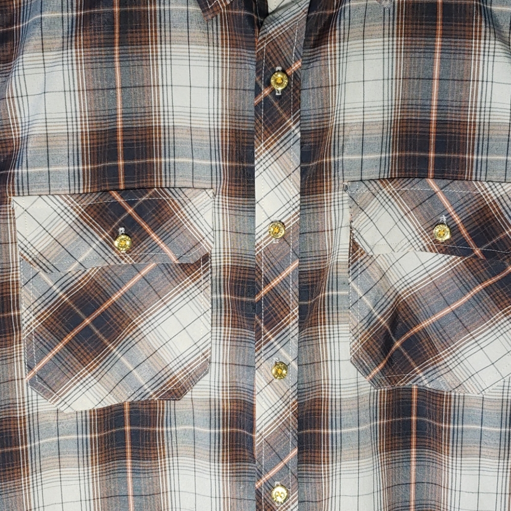 M blac lacquer button down - Picture 2 of 5